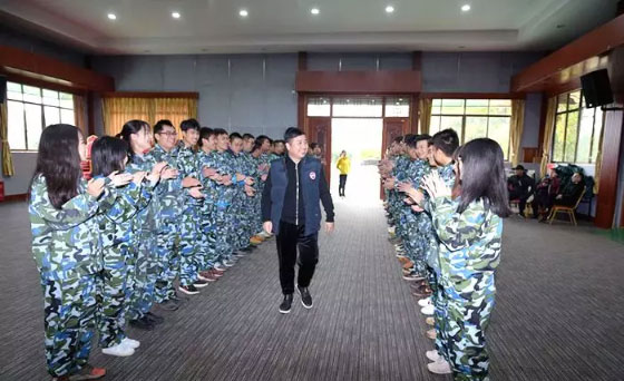 團(tuán)建活動(dòng) | 凝心聚力，我們是一家人！